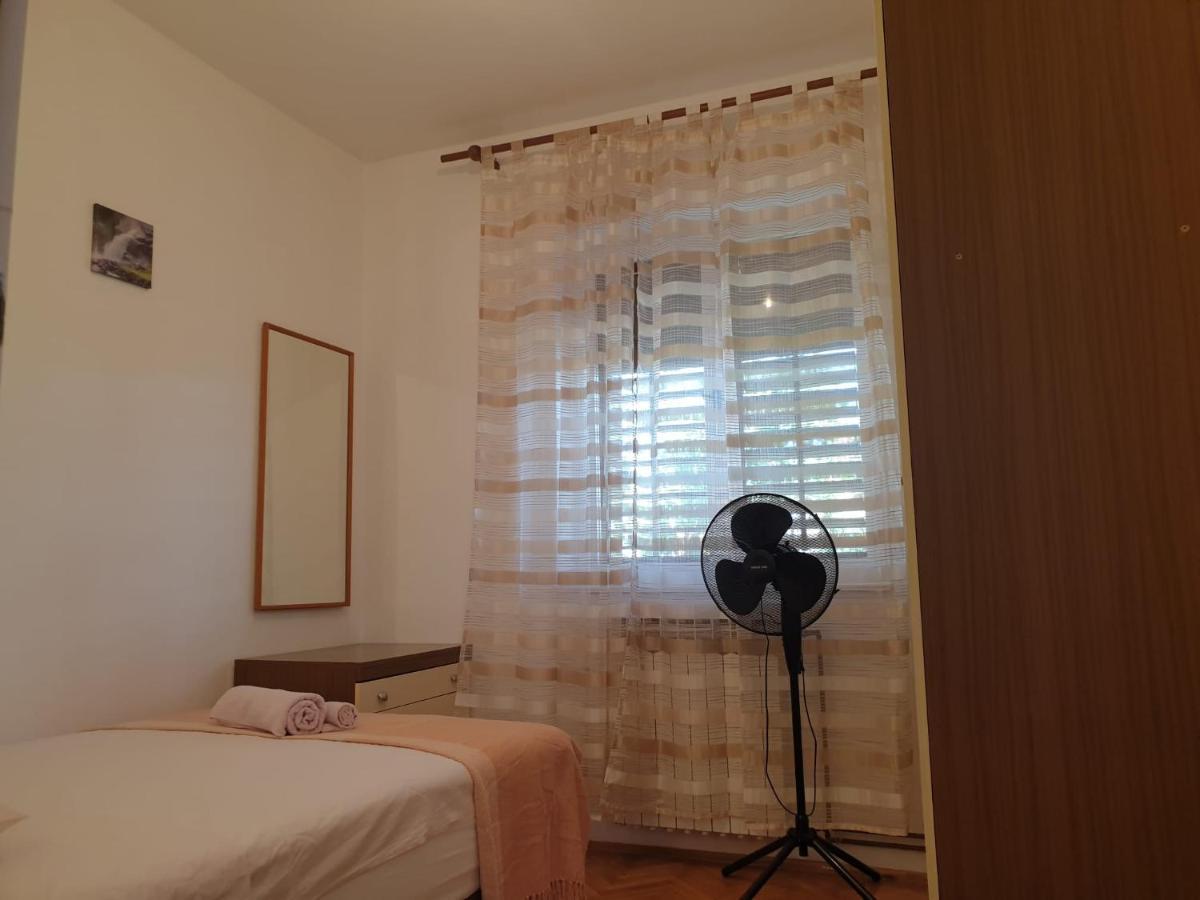 Apartments Ivana Задар Екстериор снимка